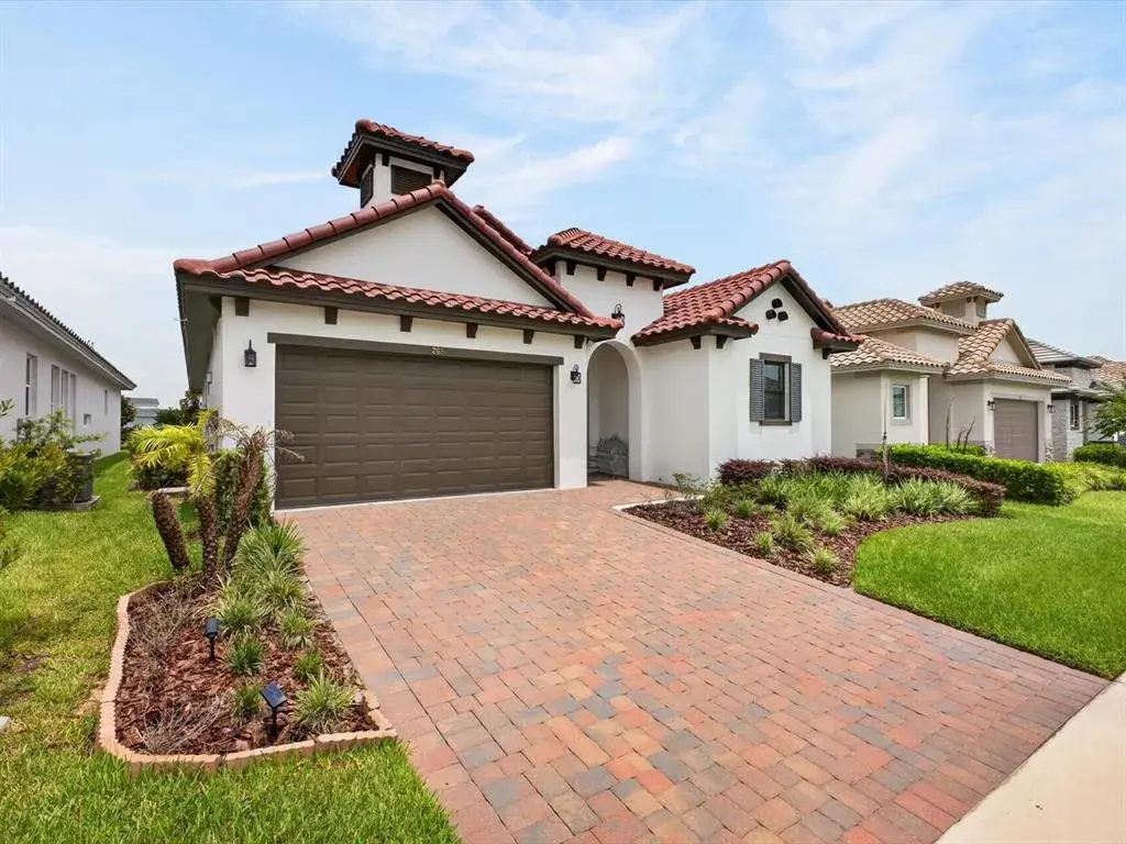 Property for sale at 268 HAMPTON LOOP, DAVENPORT, FL, 33837