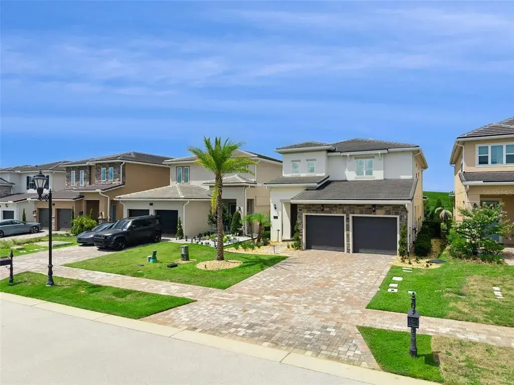 Property for sale at 15702 VETTA DRIVE, MONTVERDE, FL, 34756