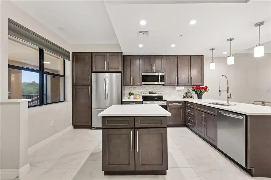 Property for sale at 16300 COUNTY ROAD 455 UNIT 204, MONTVERDE, FL, 34756