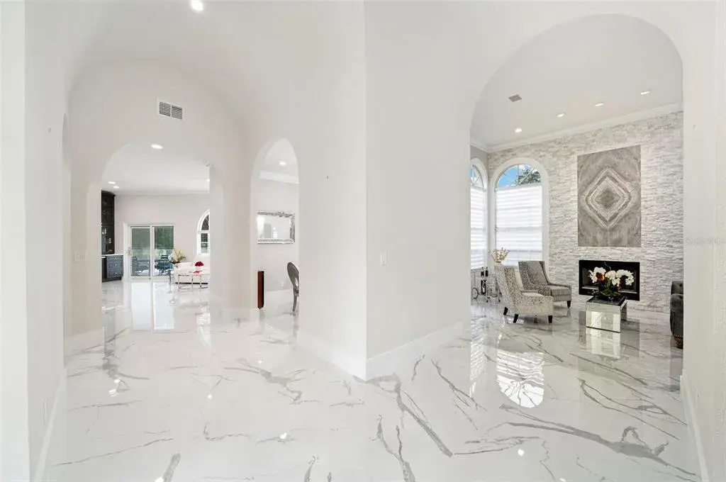 Property for sale at 5050 ISLEWORTH COUNTRY CLUB DRIVE, WINDERMERE, FL, 34786