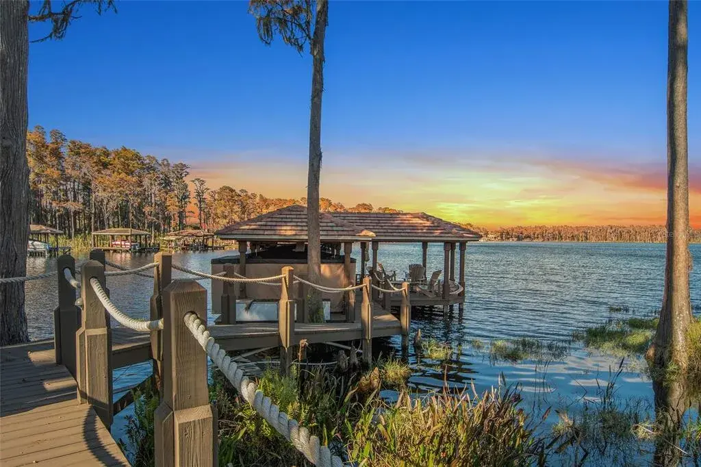 Property for sale at 9349 TIBET POINTE CIRCLE, WINDERMERE, FL, 34786