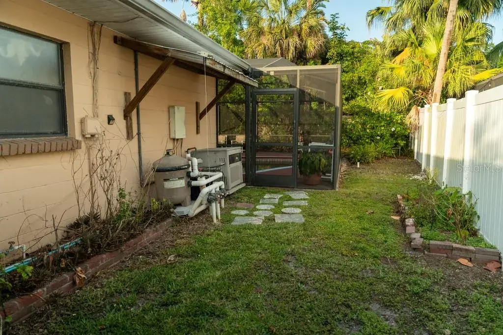 South Side Yard