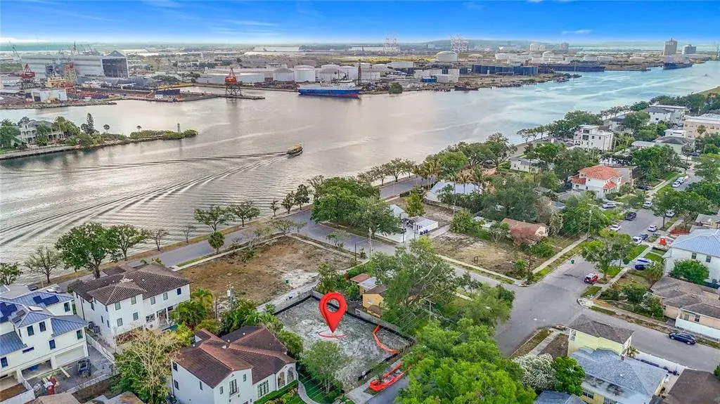 Property for sale at 329 COLUMBIA DRIVE, TAMPA, FL, 33606