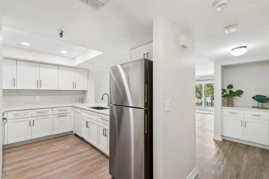 Property for sale at 160 COLUMBIA DRIVE UNIT 206, TAMPA, FL, 33606