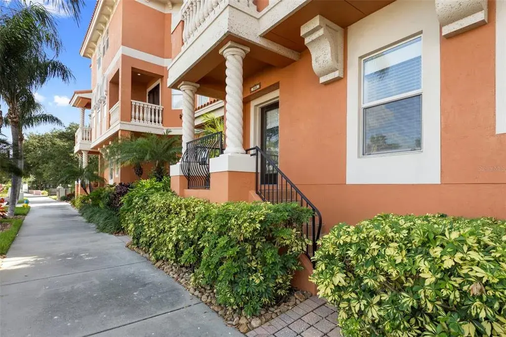 Property for sale at 905 VILLA VENICIA WAY, TAMPA, FL, 33606
