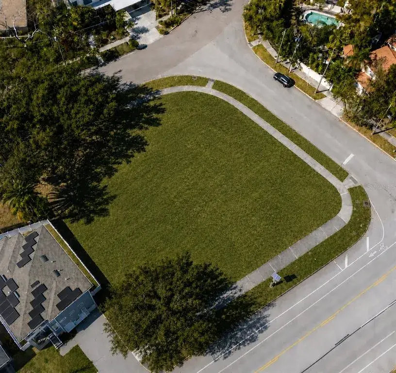 Property for sale at 116 W DAVIS BOULEVARD, TAMPA, FL, 33606