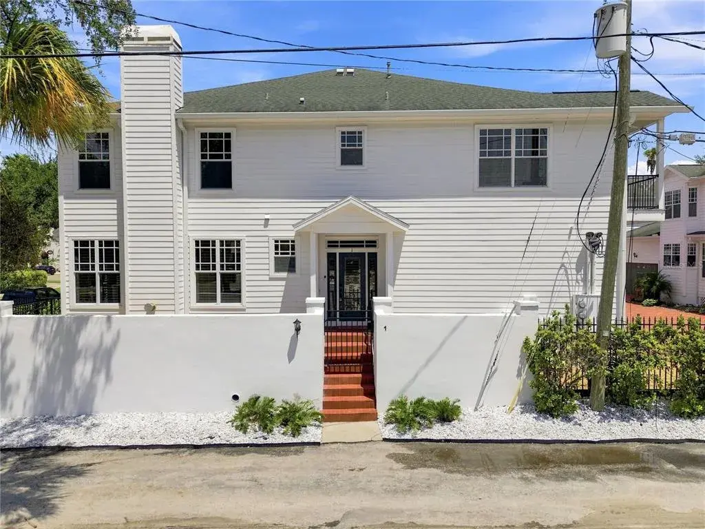 Property for sale at 113 BOSPHOROUS AVENUE UNIT 1, TAMPA, FL, 33606