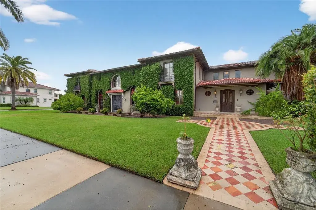 Property for sale at 301 CASPIAN STREET, TAMPA, FL, 33606