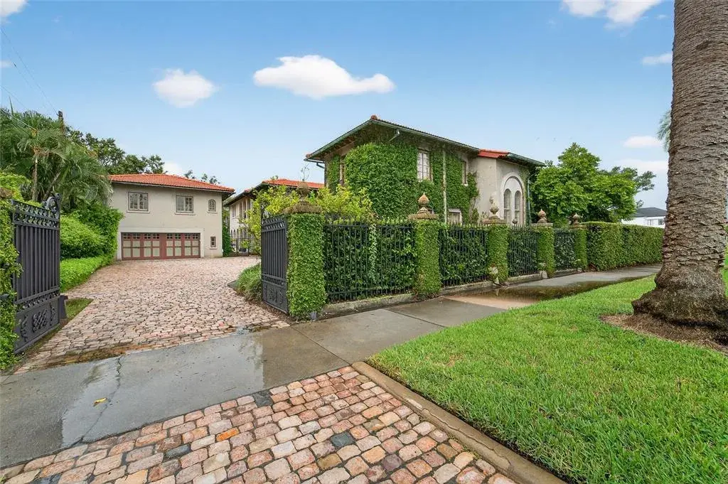 Property for sale at 301 CASPIAN STREET, TAMPA, FL, 33606