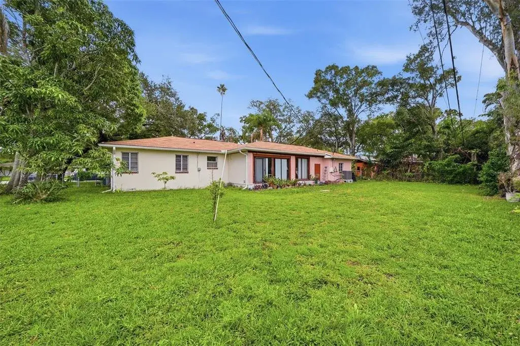 Property for sale at 500 W DAVIS BOULEVARD, TAMPA, FL, 33606