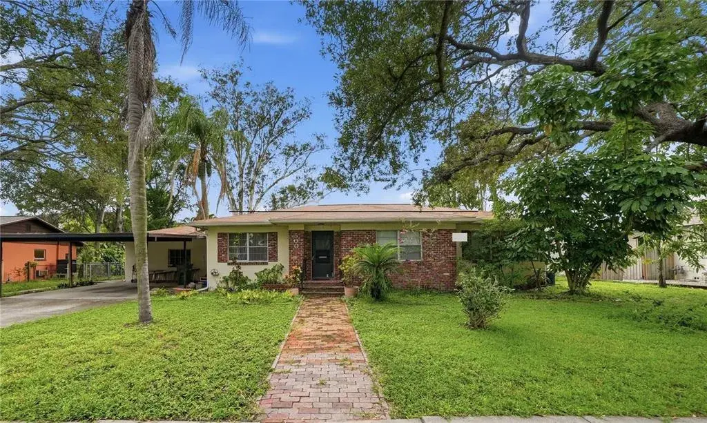 Property for sale at 500 W DAVIS BOULEVARD, TAMPA, FL, 33606