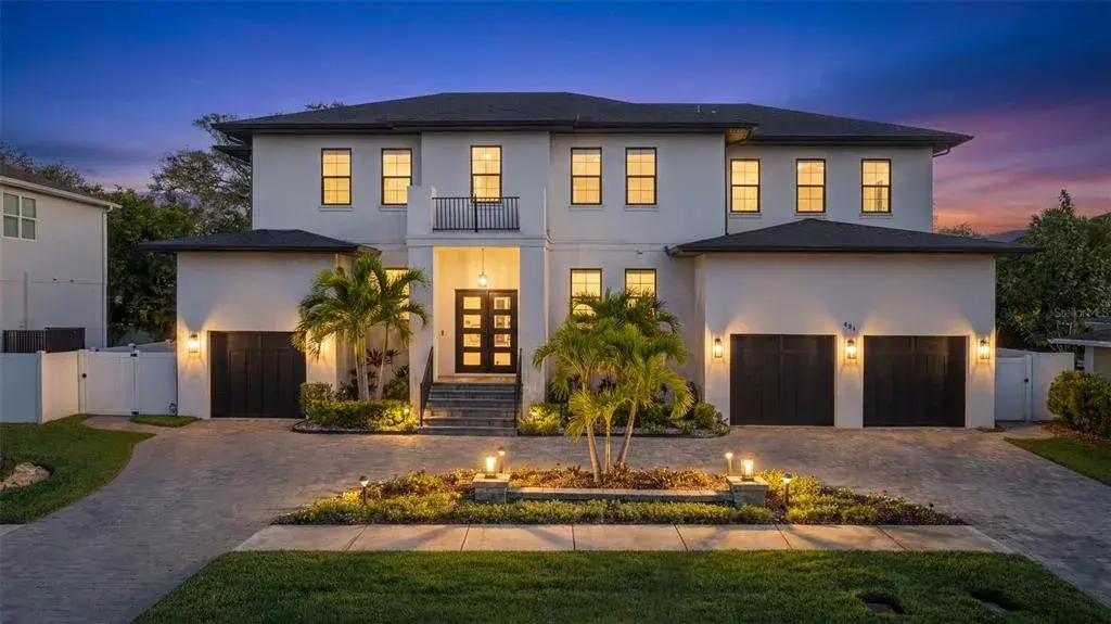 Property for sale at 481 W DAVIS BOULEVARD, TAMPA, FL, 33606