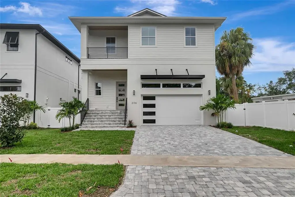 Property for sale at 206 CHIPPEWA AVENUE, TAMPA, FL, 33606