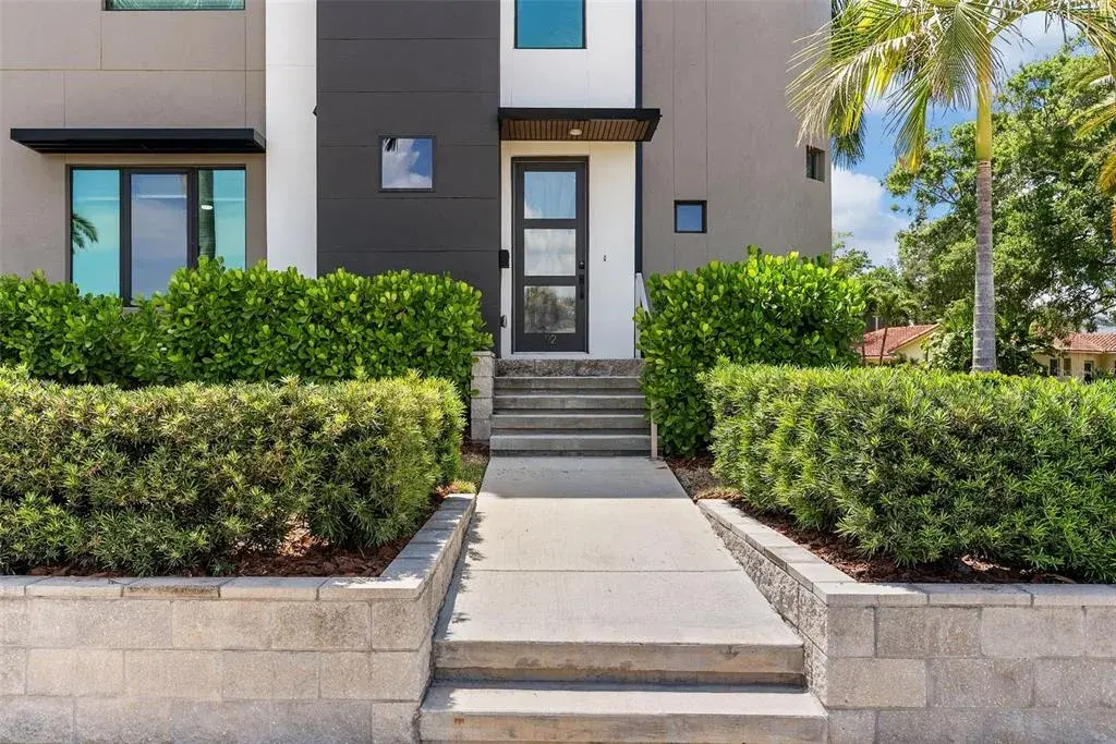 Property for sale at 92 W DAVIS BOULEVARD, TAMPA, FL, 33606
