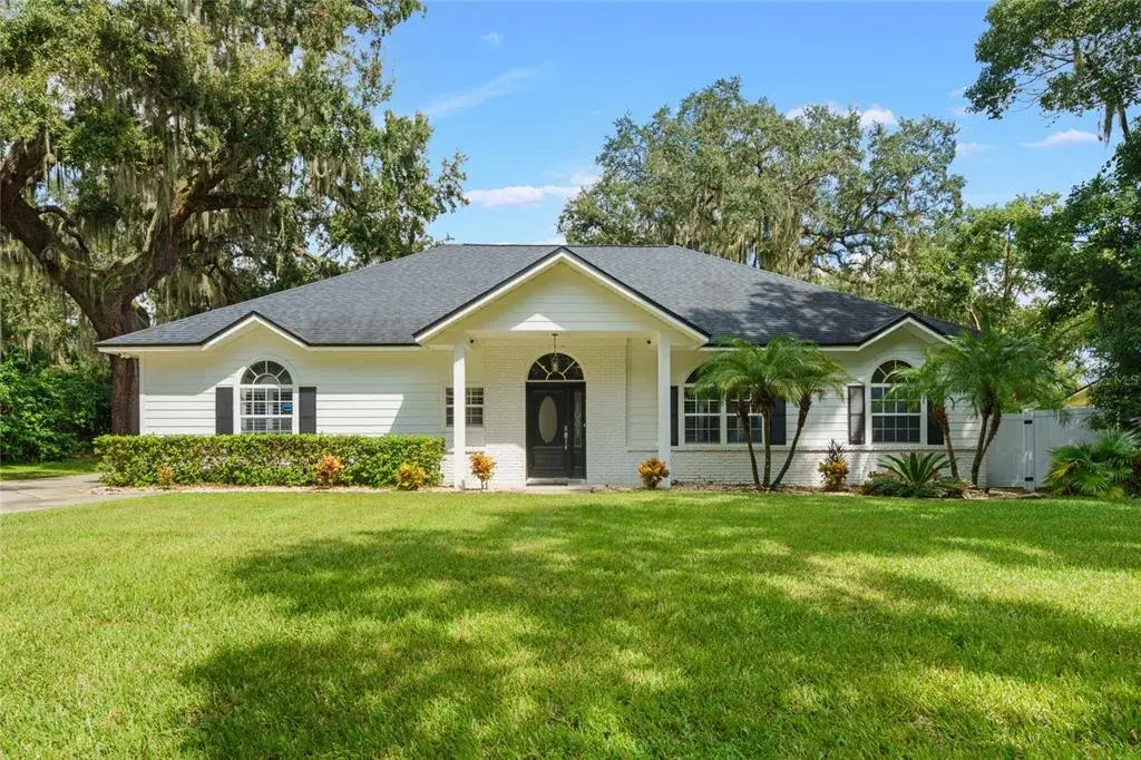 Property for sale at 715 MAGNOLIA STREET, WINDERMERE, FL, 34786