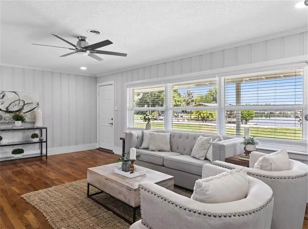 Property for sale at 212 W 1ST AVENUE, WINDERMERE, FL, 34786