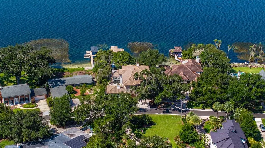 Property for sale at 800 W 2ND AVENUE, WINDERMERE, FL, 34786