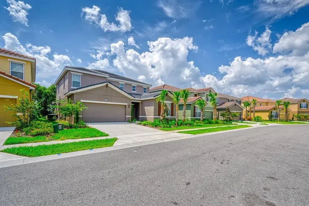 6090 Broad Oak Drive, Davenport, FL, 33837