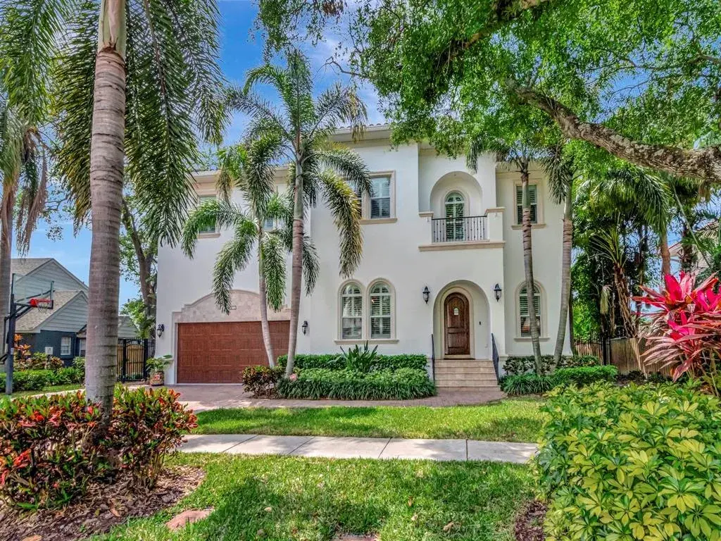 511 Erie Avenue, Tampa, FL, 33606