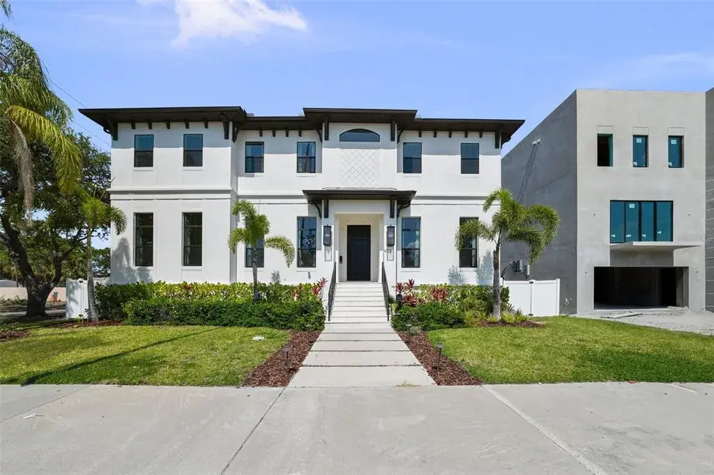 403 E Davis Boulevard, Tampa, FL, 33606