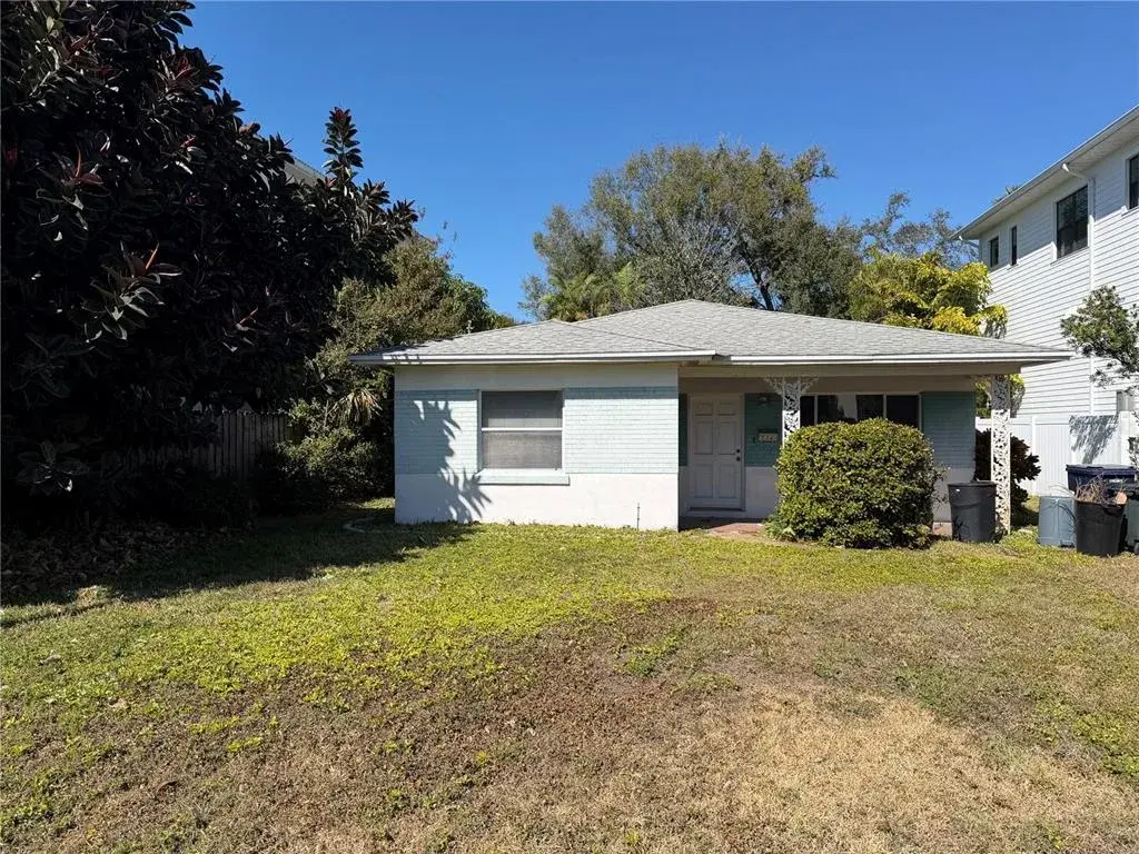 532 Suwanee Circle, Tampa, FL, 33606
