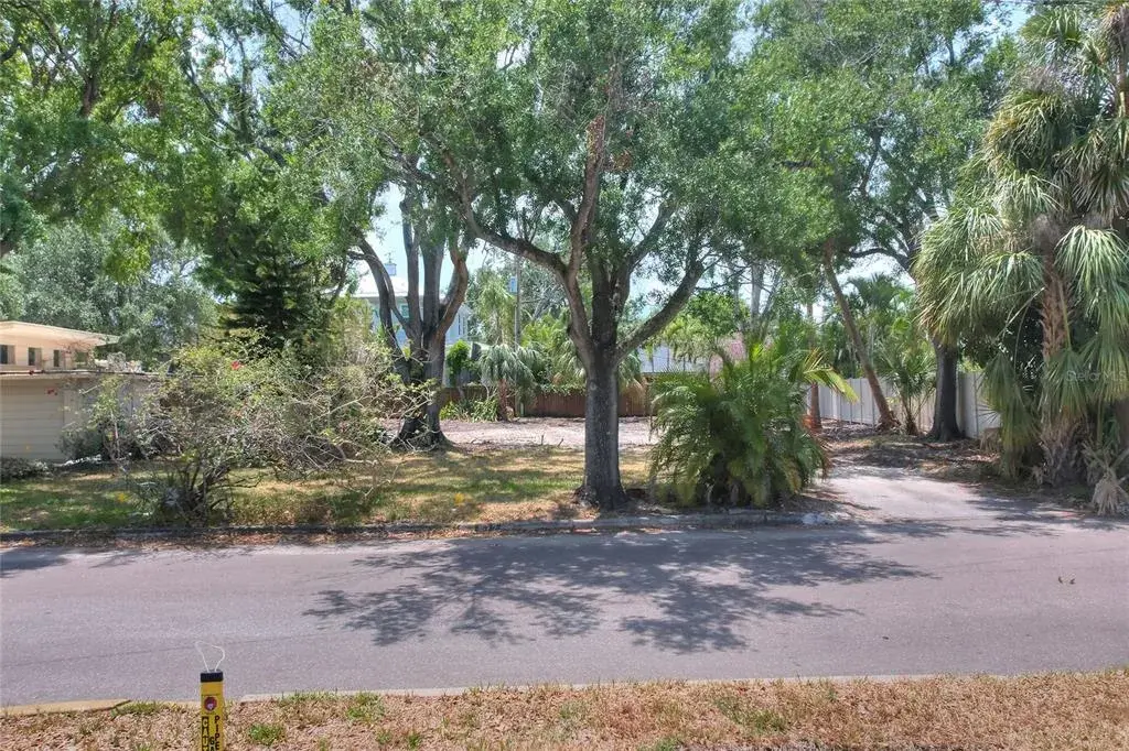 572 Marmora Avenue, Tampa, FL, 33606