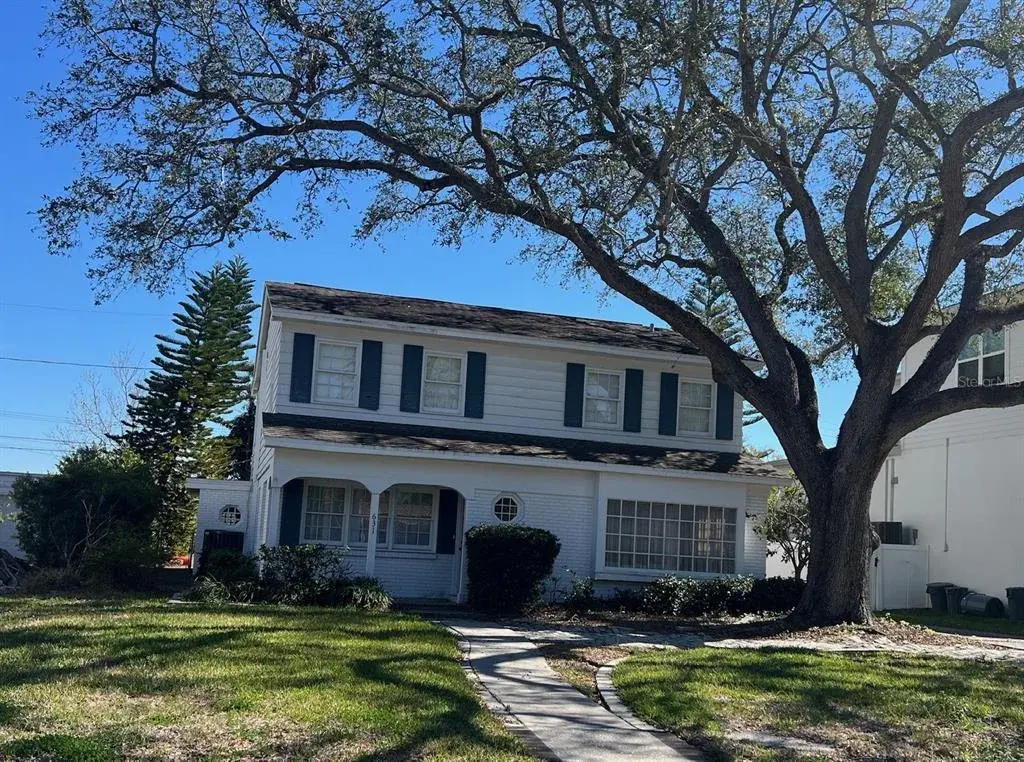 631 Hudson Avenue, Tampa, FL, 33606