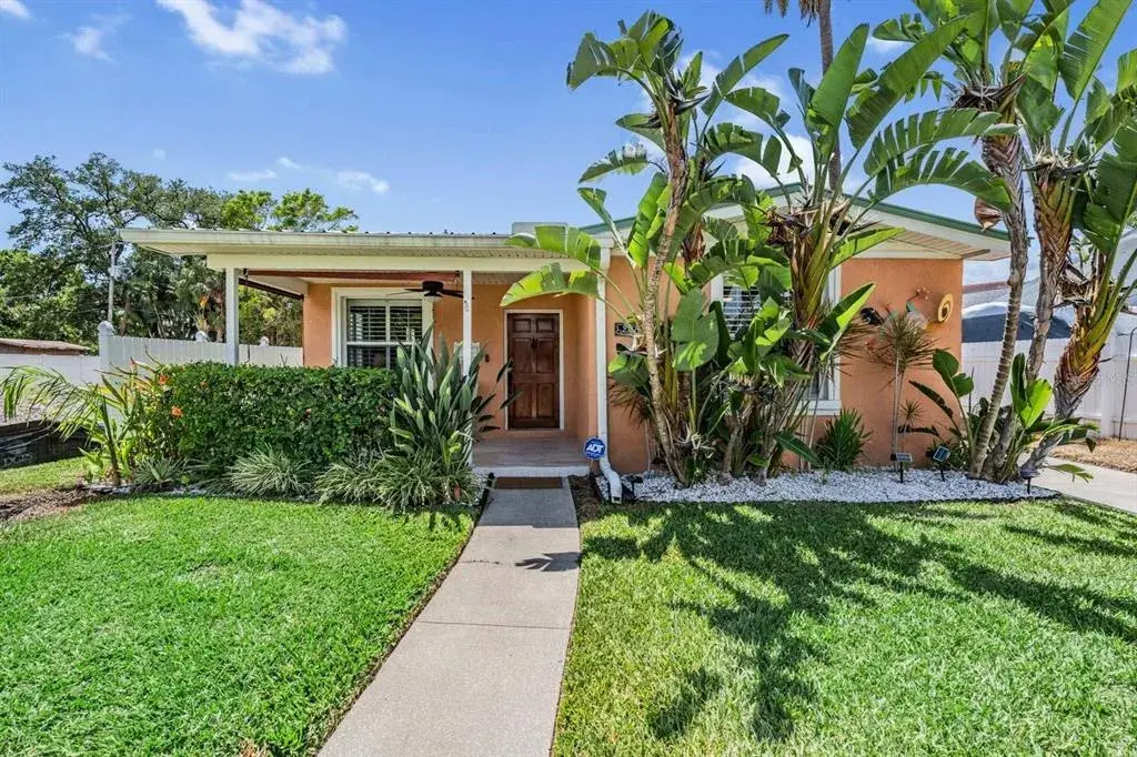 208 Como Street, Tampa, FL, 33606
