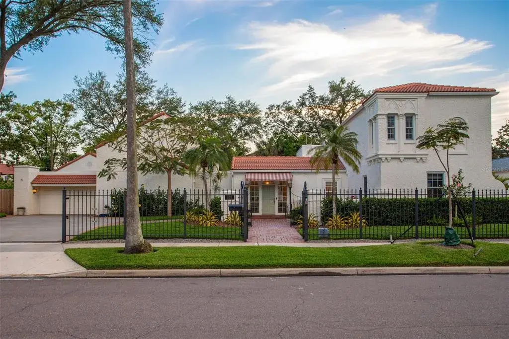54 Aegean Avenue, Tampa, FL, 33606