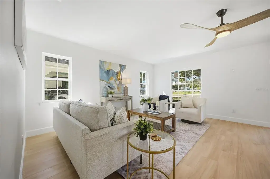 Property for sale at 615 E DAVIS BOULEVARD, TAMPA, FL, 33606