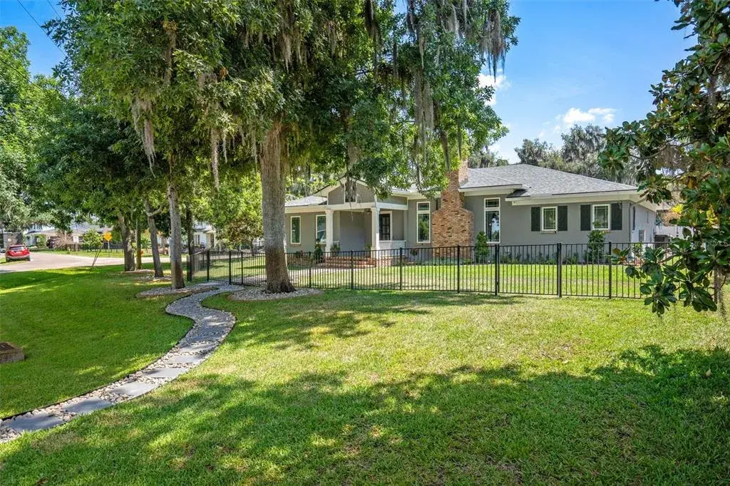 105 Pine Street, Windermere, FL, 34786