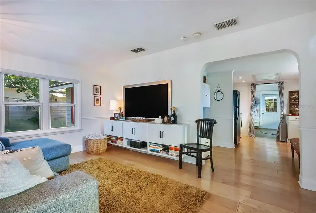 Property for sale at 628 FOREST STREET, WINDERMERE, FL, 34786