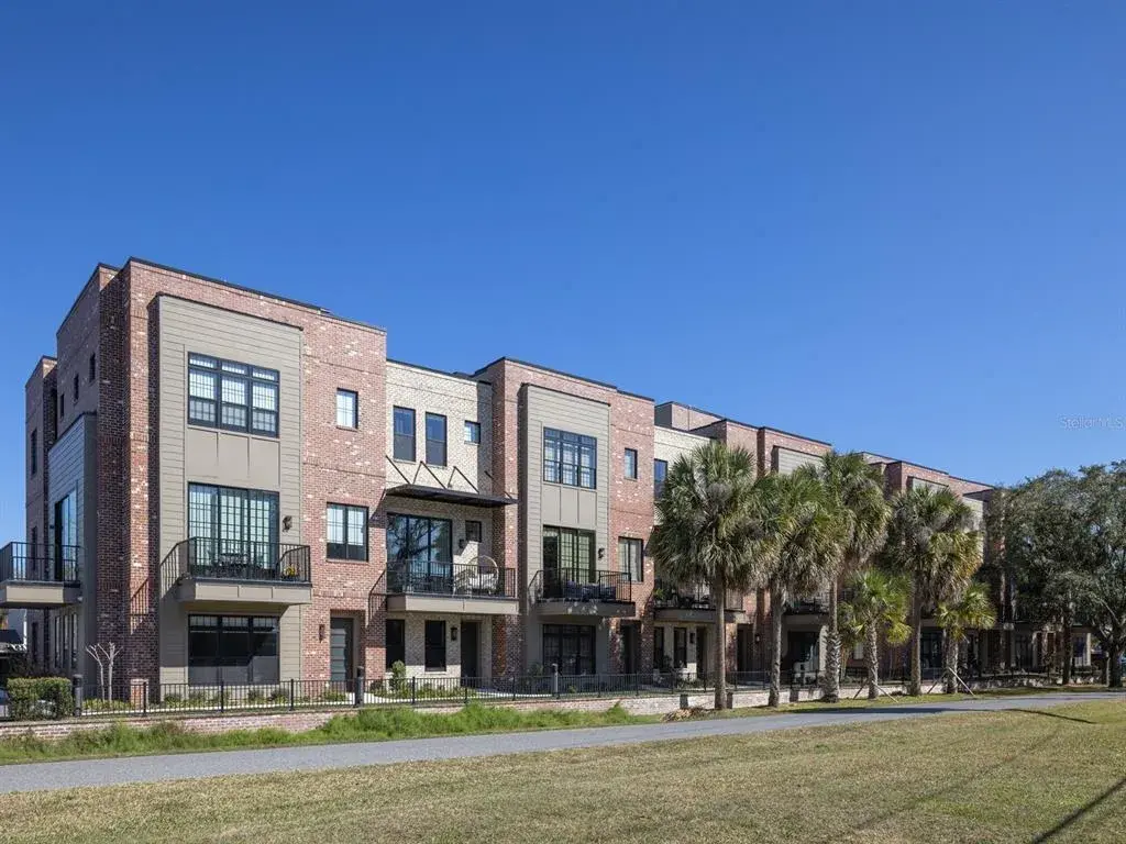 Property for sale at 64 N PARK AVENUE, WINTER GARDEN, FL, 34787