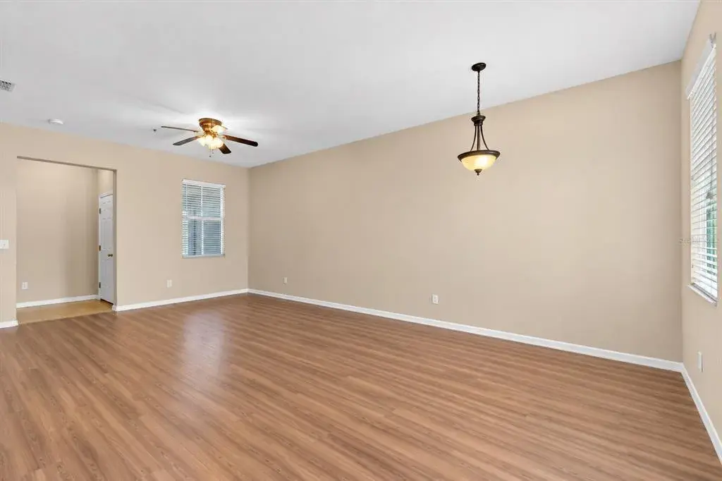 Property for sale at 1327 PRIORY CIRCLE UNIT 1327, WINTER GARDEN, FL, 34787