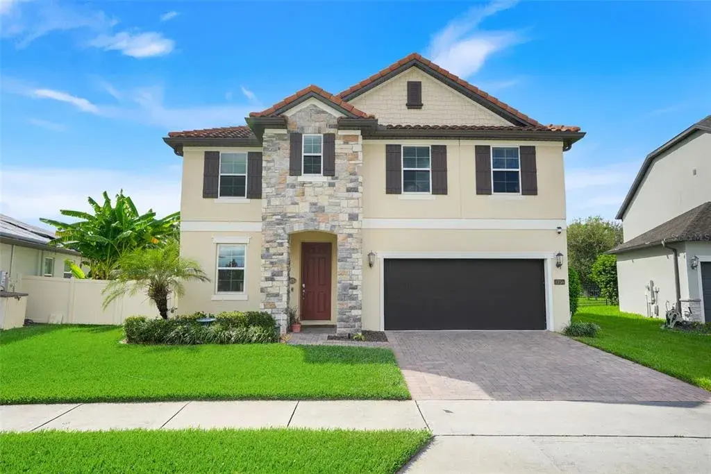 Upgraded Spanish Modern Finish and Tile Roof