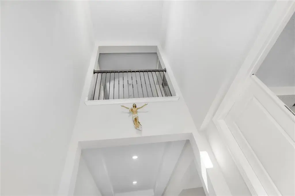 Property for sale at 325 CRYSTAL WOOD DRIVE, WINTER GARDEN, FL, 34787