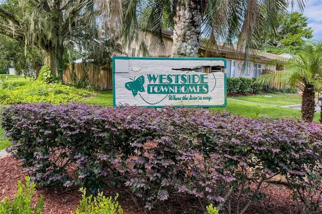 Property for sale at 988 STUCKI TERRACE, WINTER GARDEN, FL, 34787