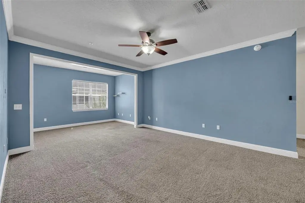 Property for sale at 200 SOUTHERN PECAN CIRCLE UNIT 206, WINTER GARDEN, FL, 34787