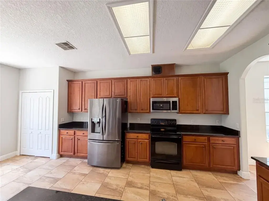 Property for sale at 12706 GROVEHURST AVENUE, WINTER GARDEN, FL, 34787
