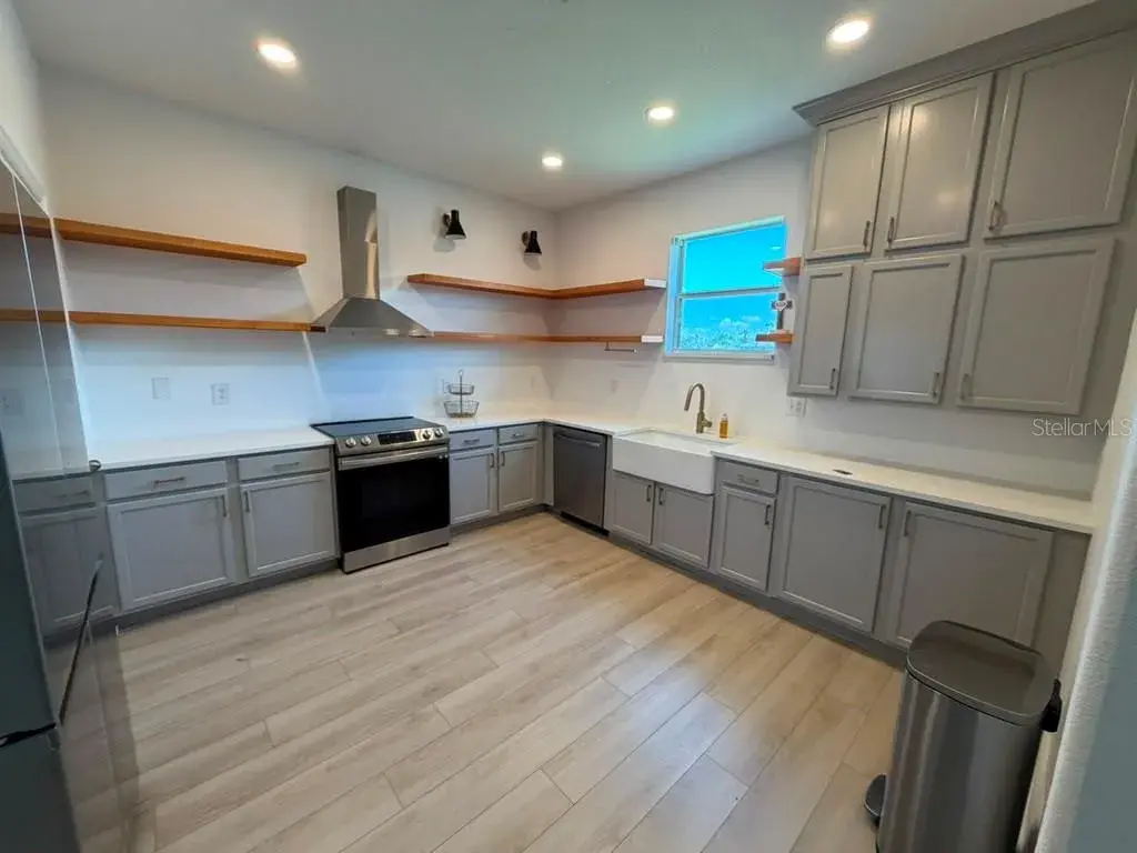 Property for sale at 1221 PRIORY CIRCLE, WINTER GARDEN, FL, 34787
