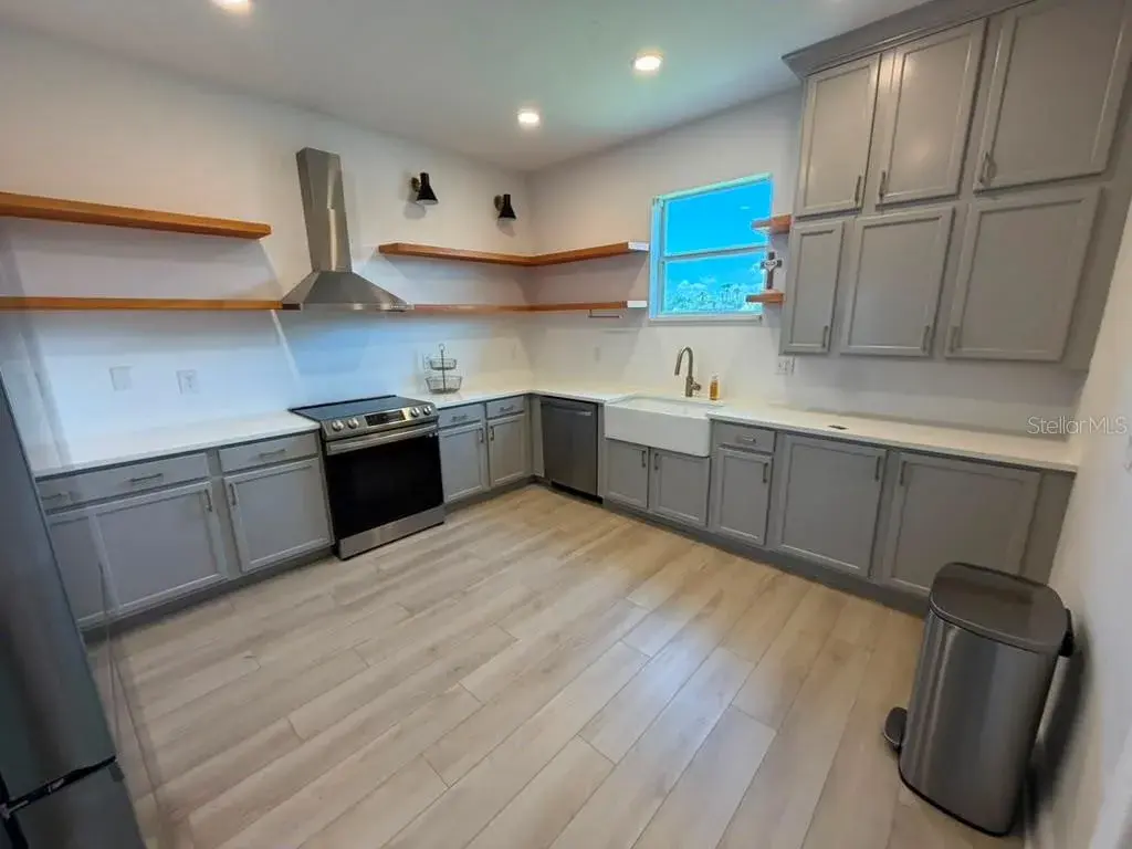 Property for sale at 1221 PRIORY CIRCLE, WINTER GARDEN, FL, 34787