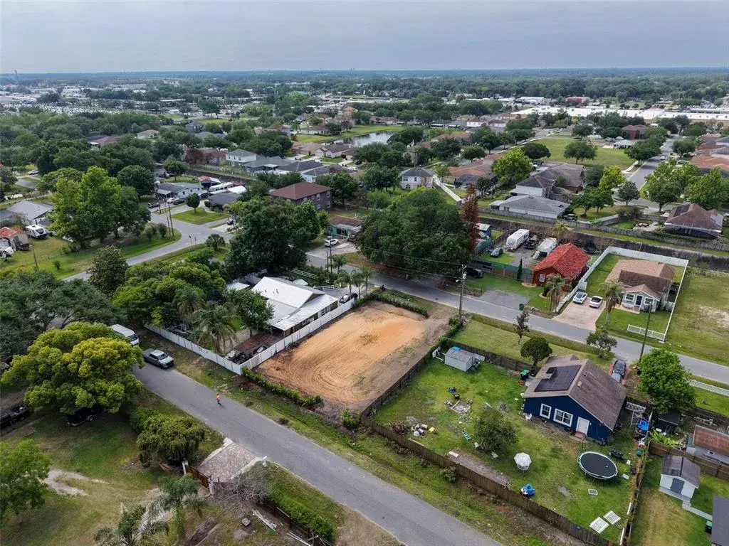 Property for sale at 441 E CYPRESS STREET, WINTER GARDEN, FL, 34787