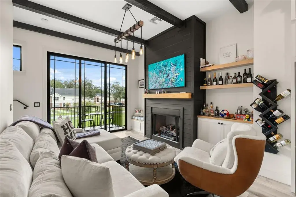 Property for sale at 72 N PARK AVENUE UNIT 8, WINTER GARDEN, FL, 34787