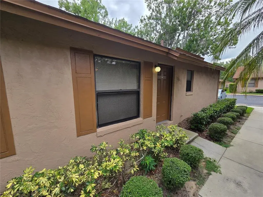 Property for sale at 320 ERON WAY UNIT 6, WINTER GARDEN, FL, 34787