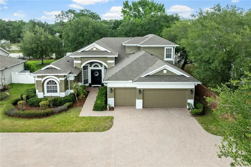 Property for sale at 925 BAINBRIDGE LOOP, WINTER GARDEN, FL, 34787