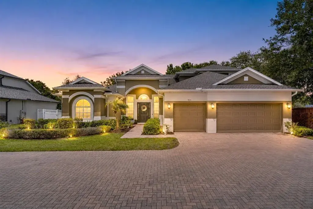 Property for sale at 925 BAINBRIDGE LOOP, WINTER GARDEN, FL, 34787