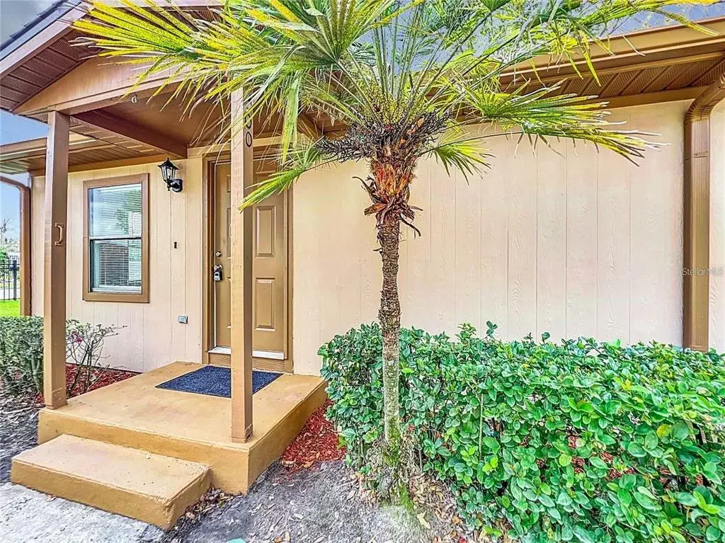 Property for sale at 300 ERON WAY UNIT 1, WINTER GARDEN, FL, 34787