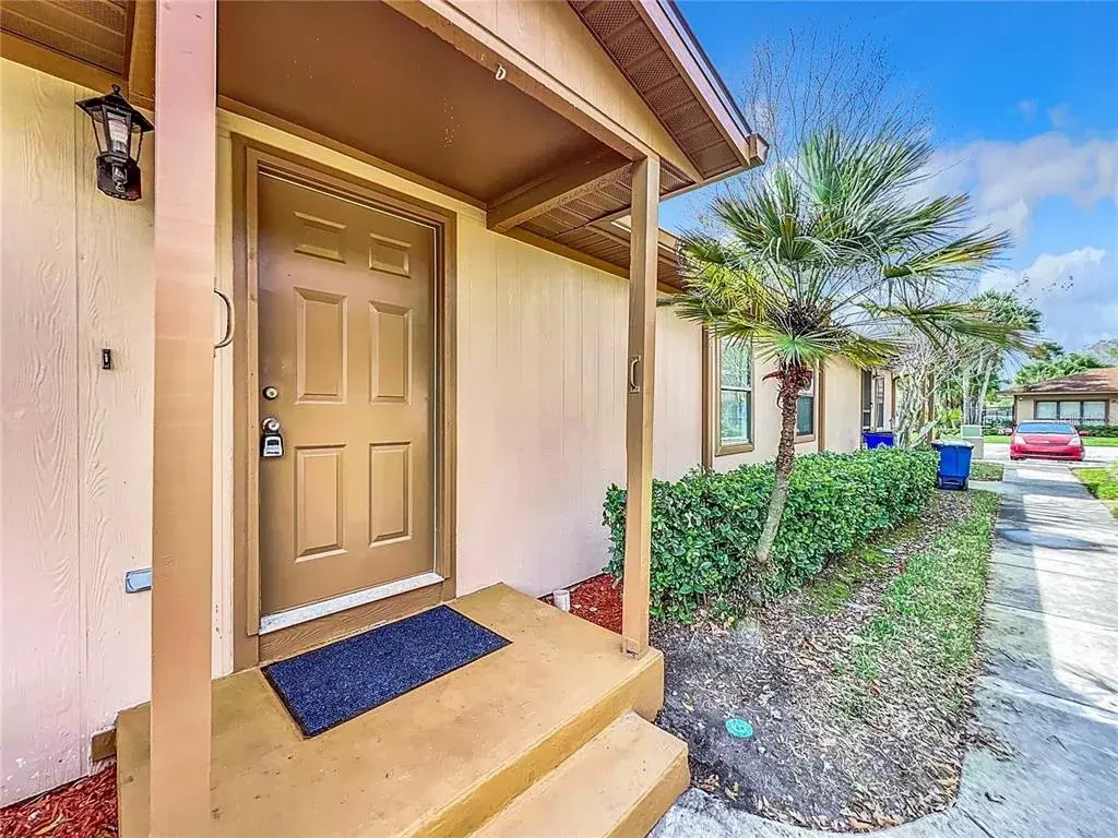 Property for sale at 300 ERON WAY UNIT 1, WINTER GARDEN, FL, 34787