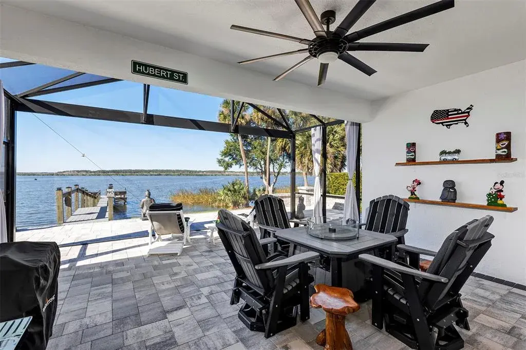 Property for sale at 1112 HULL ISLAND DRIVE, OAKLAND, FL, 34787