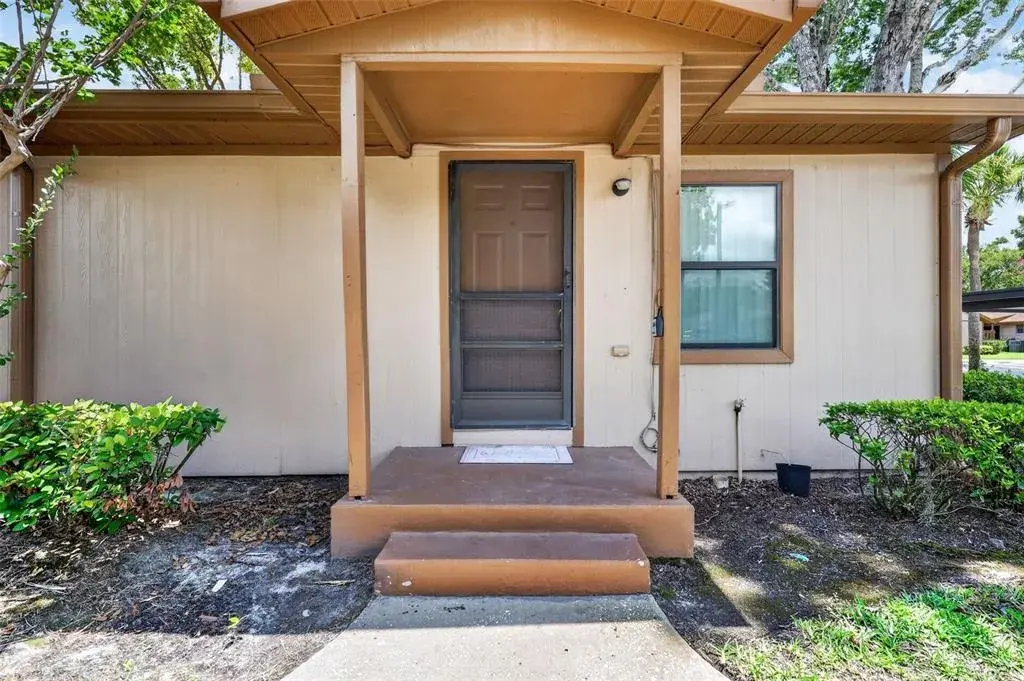 Property for sale at 304 ERON WAY UNIT 2, WINTER GARDEN, FL, 34787